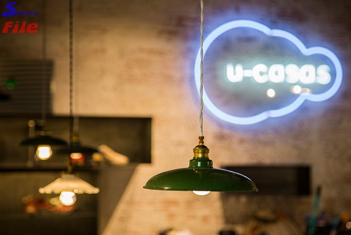 U-Casas Muntaner Calzado de señora y caballero Spagna Europa